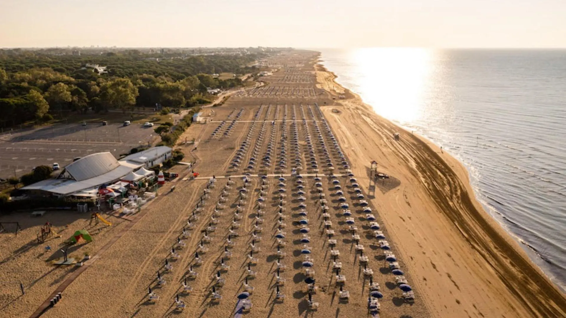 Comfortable Family Escape - Beahost Bibione 0*,  Italy