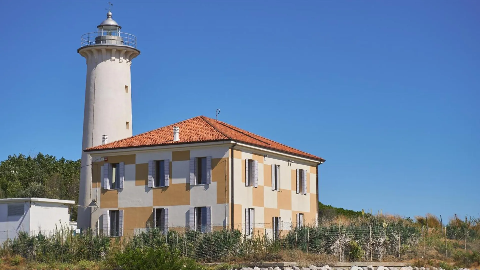 Comfortable Family Escape - Beahost Bibione Apartment